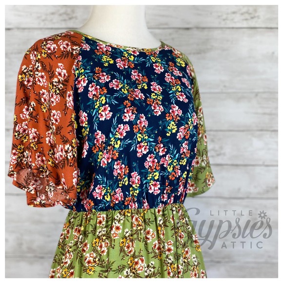 Handmade Frolic in the Meadow Prairie Dress - Picture 2 of 14